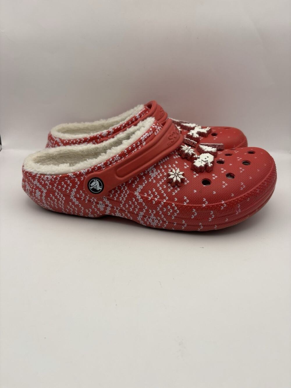 Crocs Classic Lined Holiday Christmas Charm Clogs Women Size 10 Men Size 8